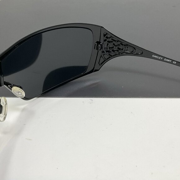 Oakley Dart 12-881  Polished Black Frame Polarized Sunglasses main image 11